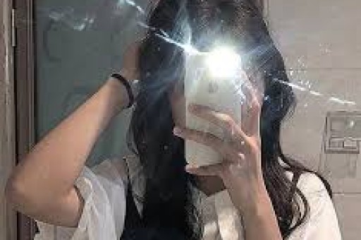这一次被人民日报点名的李维刚给所有直播带货的人提了醒