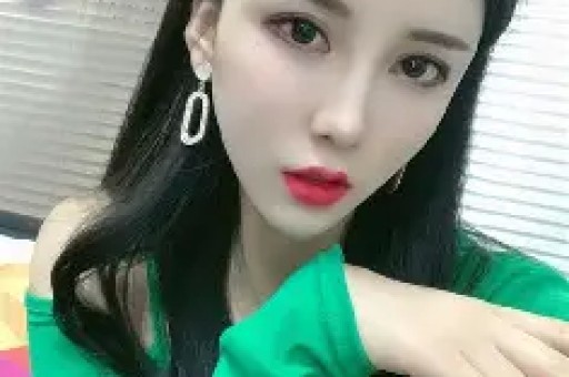 女星张钰事件：为揭秘娱乐圈潜规则收藏20盘录像带波及30位导演