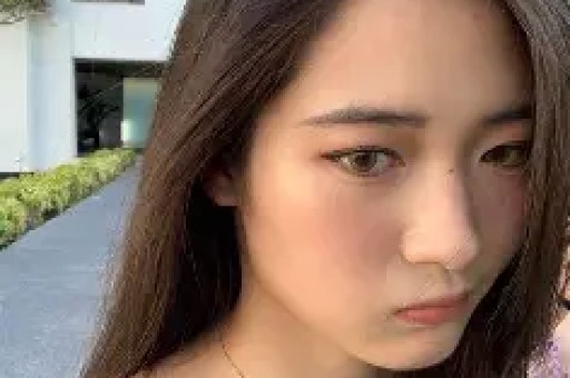 女明星黑脸现场张凯丽亲闺女耍大牌逼节目组破例改规则！